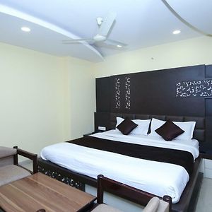 Hotel Rahul